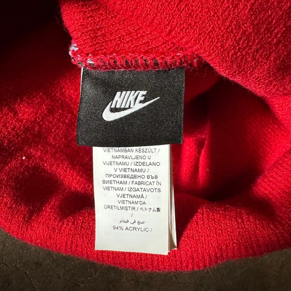 Nike‎ St. Louis Cardinals MLB Beanie Rewind Peak Knit Cuffed Hat OS Cozy Pom Pom - Picture 6 of 9